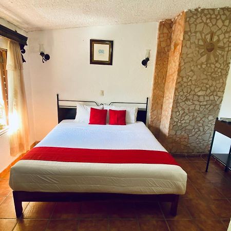 Hotel De Cervantes San Sebastián del Oeste 外观 照片