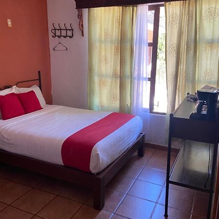 Hotel De Cervantes San Sebastián del Oeste 客房 照片